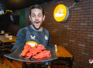 Las Pollerosas, el Paraíso de las Alitas y la Diversión